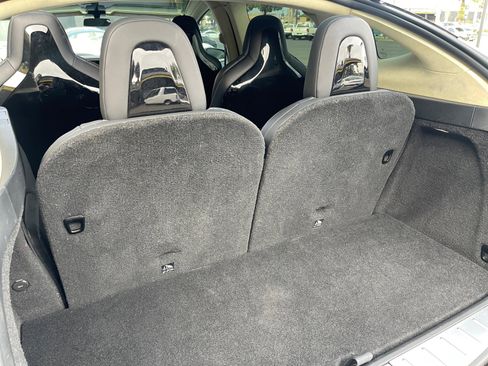 Used 2016 Tesla Model X 70D image 19