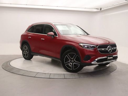 New 2026 Mercedes-Benz GLC 300 image 16