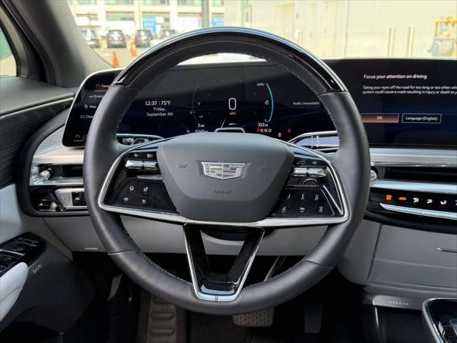 Used 2023 Cadillac Lyriq 2WD image 18