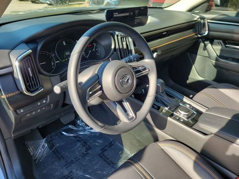 Certified 2025 MAZDA CX-50 2.5 Hybrid w/ Weather Package image 17