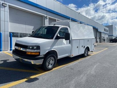 New 2024 Chevrolet Express 3500 w/ Power Convenience Package
