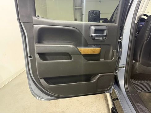 Used 2015 Chevrolet Silverado 1500 LTZ w/ LTZ Plus Package image 20