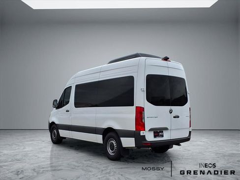 Used 2024 Mercedes-Benz Sprinter 2500 image 5
