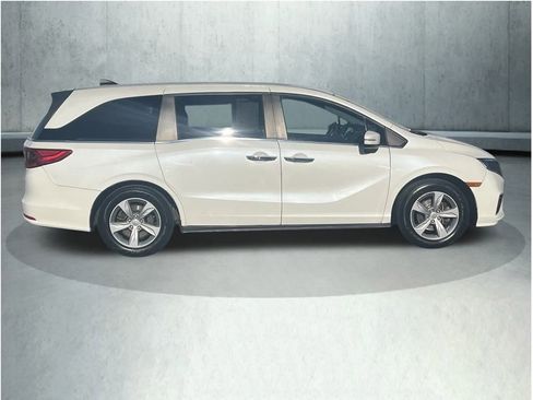 Used 2018 Honda Odyssey EX-L image 10