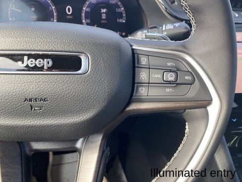 New 2026 Jeep Grand Cherokee Altitude image 15