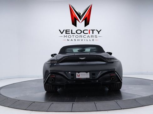Used 2021 Aston Martin V8 Vantage Roadster RWD image 7