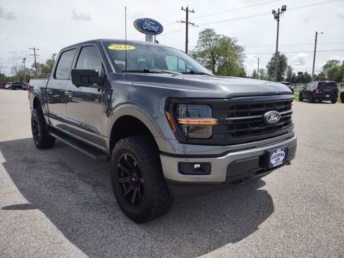 Used 2024 Ford F150 XLT w/ Equipment Group 302A MID AWD/4WD image 9