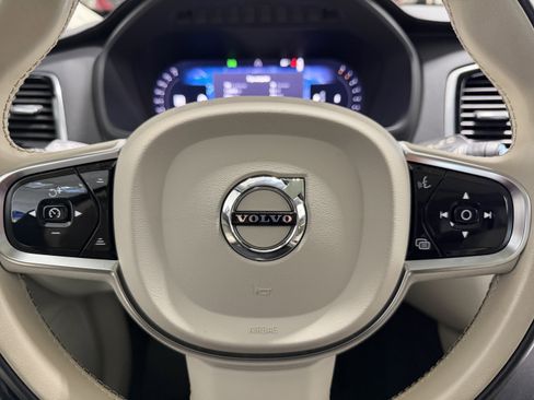 Used 2023 Volvo XC90 B6 Ultimate w/ Lounge Package AWD/4WD image 14