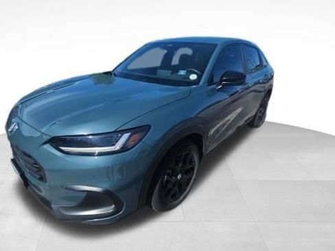 Used 2025 Honda HR-V Sport image 1