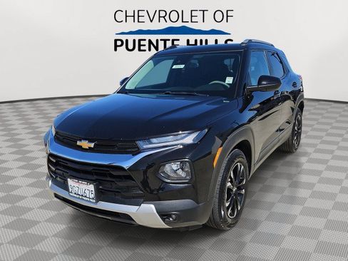 Used 2023 Chevrolet TrailBlazer LT FWD image 1
