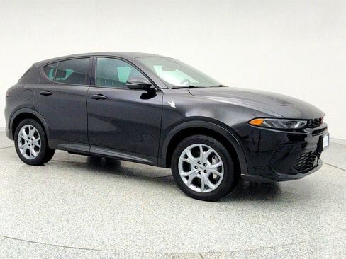 Used 2024 Dodge Hornet R/T Plus image 3