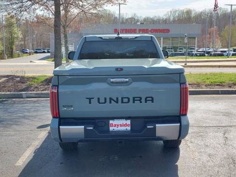 Used 2024 Toyota Tundra Limited AWD/4WD image 6