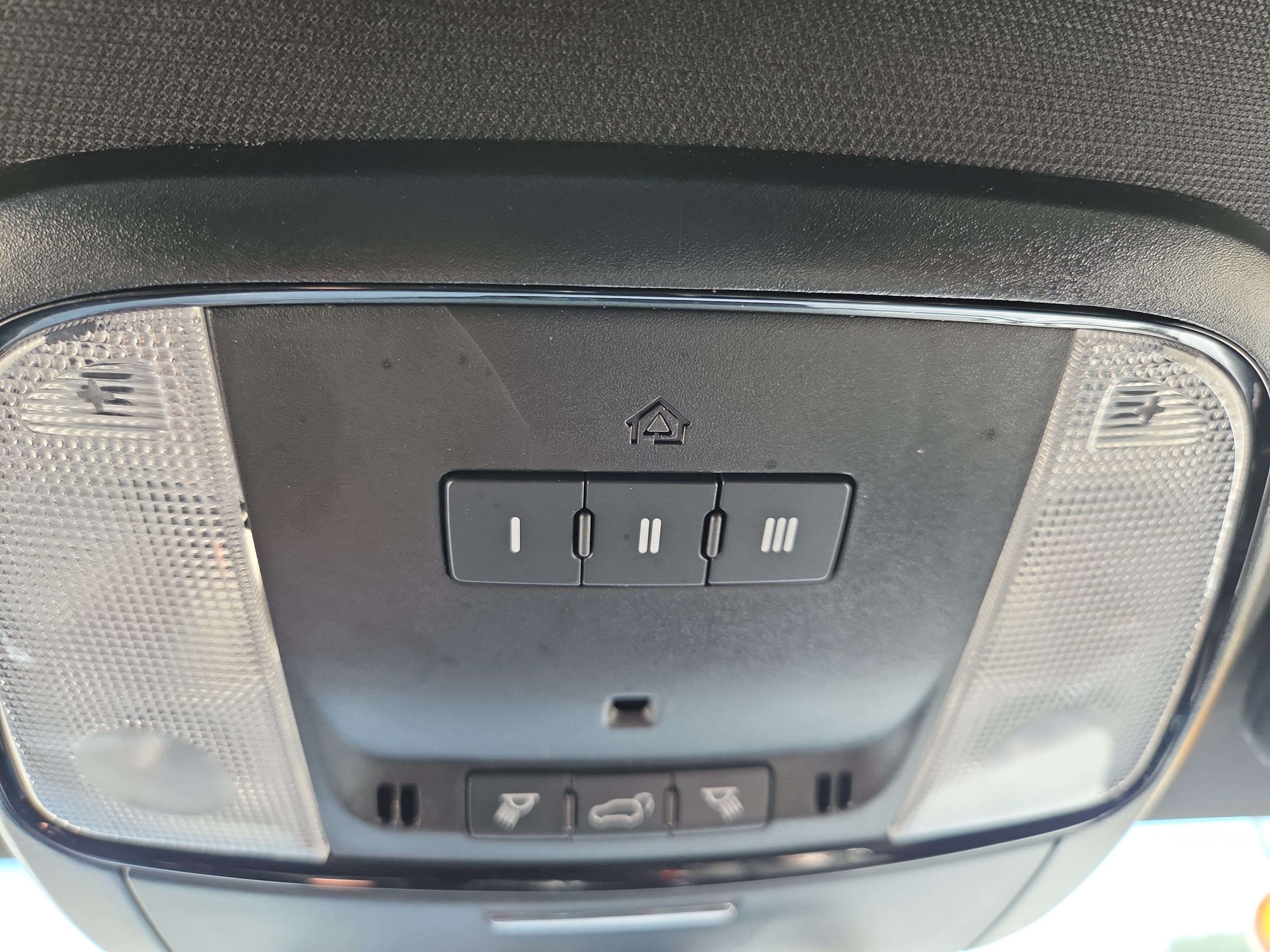 Used 2025 Dodge Durango GT AWD/4WD image 15