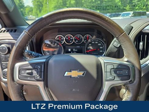 Used 2022 Chevrolet Silverado 1500 LTZ w/ LTZ Premium Package AWD/4WD image 4