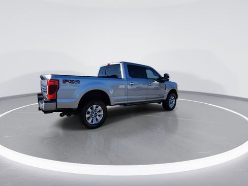 Used 2022 Ford F350 Platinum w/ FX4 Off-Road Package image 8