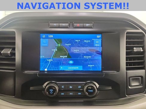 Used 2023 Ford F150 XLT w/ XTR Package image 11