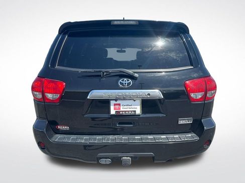 Certified 2017 Toyota Sequoia Platinum AWD/4WD image 4