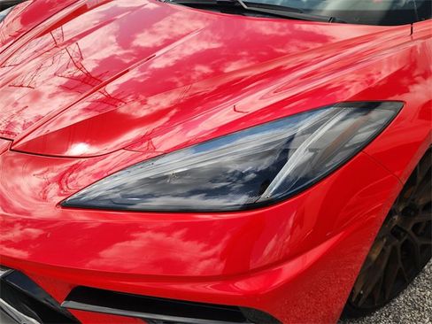 Used 2021 Chevrolet Corvette Stingray Preferred Cpe w/ Z51 Performance Package image 6