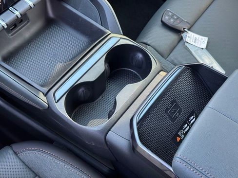 New 2026 GMC Terrain AT4 w/ Convenience Package III image 31