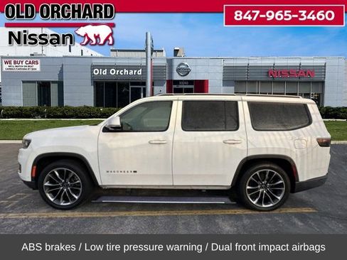 Used 2022 Jeep Wagoneer Series III w/ Premium Group I image 8