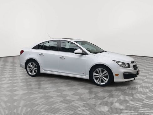 Used 2016 Chevrolet Cruze LTZ w/ Sun, Sound and Sport Package FWD image 39