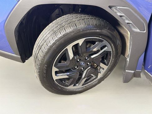 Used 2025 Subaru Forester Premium w/ Protection Package (1PH) AWD/4WD image 38