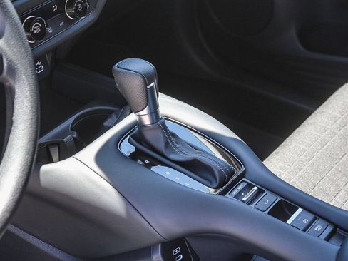 Certified 2025 Honda HR-V LX image 20