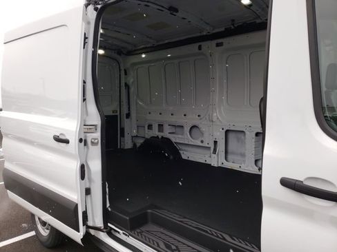 New 2026 Ford Transit 250 148 Medium Roof image 25