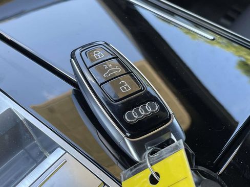 Used 2023 Audi A8 L 3.0T w/ Comfort Plus Package AWD/4WD image 45