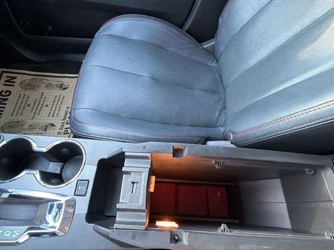 Used 2015 Chevrolet Equinox LT w/ Driver Convenience Package FWD image 36