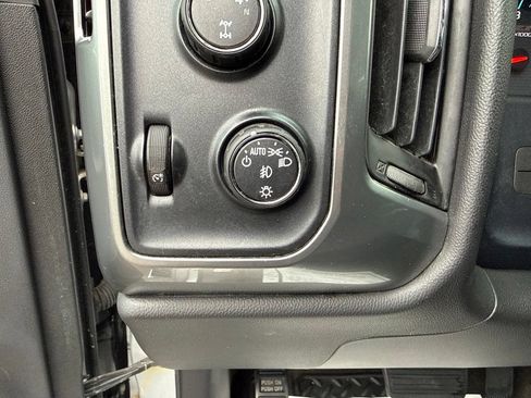 Used 2015 Chevrolet Silverado 2500 LT w/ LT Convenience Package AWD/4WD image 26