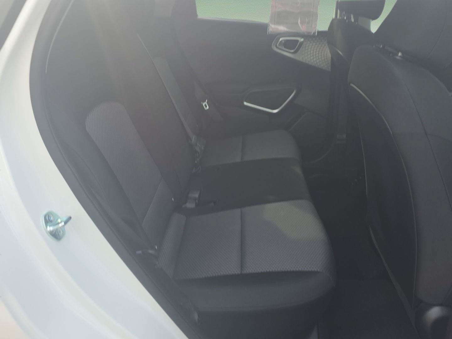 Used 2025 Kia Soul LX FWD image 14