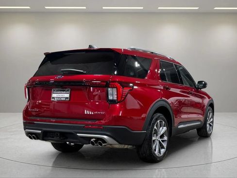 Used 2025 Ford Explorer Platinum w/ Ultimate Package AWD/4WD image 3