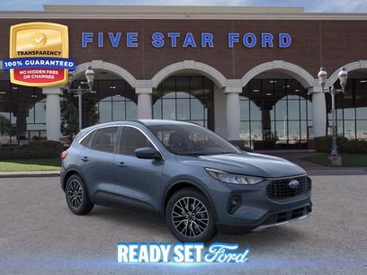 New 2025 Ford Escape SE