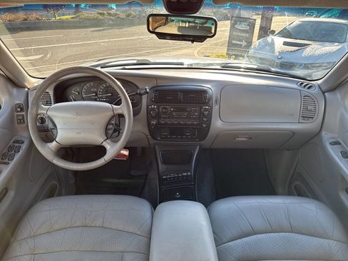 Used 1995 Ford Explorer Limited image 14