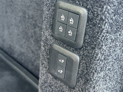 Used 2022 Land Rover Range Rover P525 Westminster Edition image 16