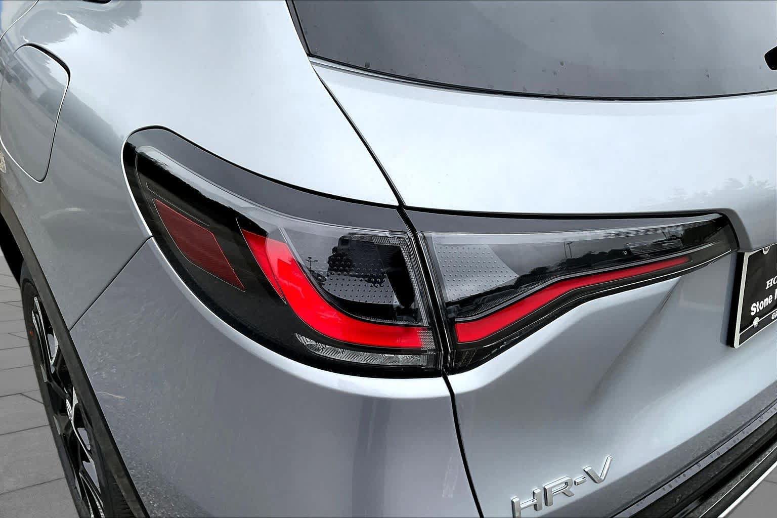 New 2027 Honda HR-V EX-L image 14