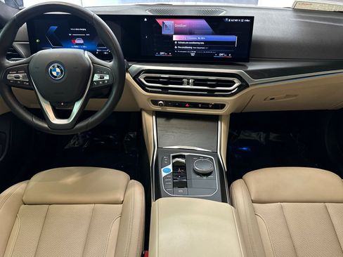 Used 2023 BMW i4 eDrive40 w/ Premium Package RWD image 15