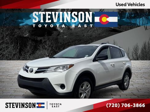 Used 2015 Toyota RAV4 LE AWD/4WD image 1