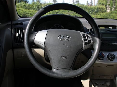 Used 2009 Hyundai Elantra GLS w/ Popular Equipment Pkg 2 FWD image 17