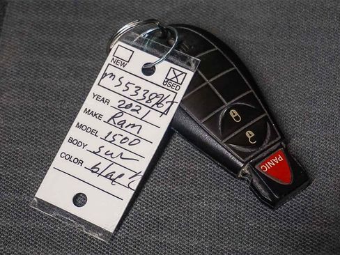 Used 2021 RAM 1500 Express image 19