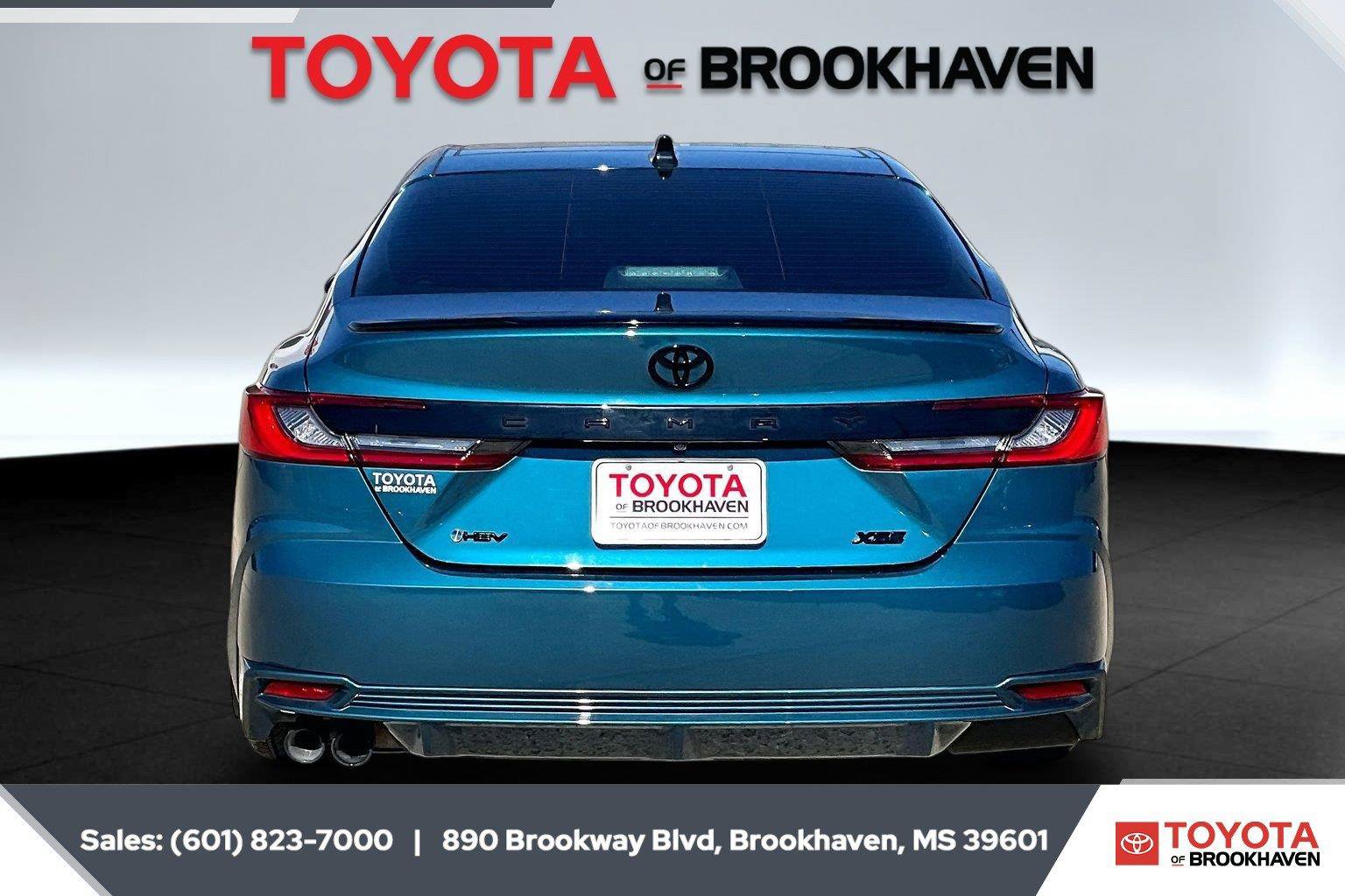 Used 2026 Toyota Camry XSE FWD image 4