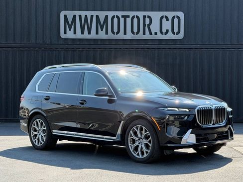 Used 2026 BMW X7 xDrive40i AWD/4WD image 2