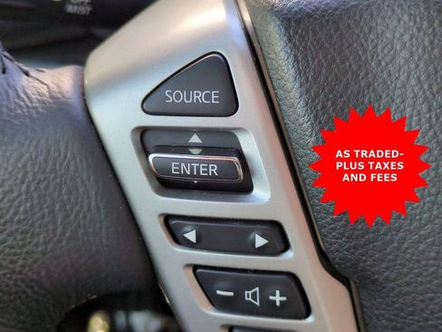 Used 2020 Nissan Titan SV w/ SV Convenience Package image 26