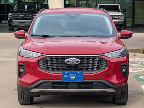 New 2026 Ford Escape SE image 7