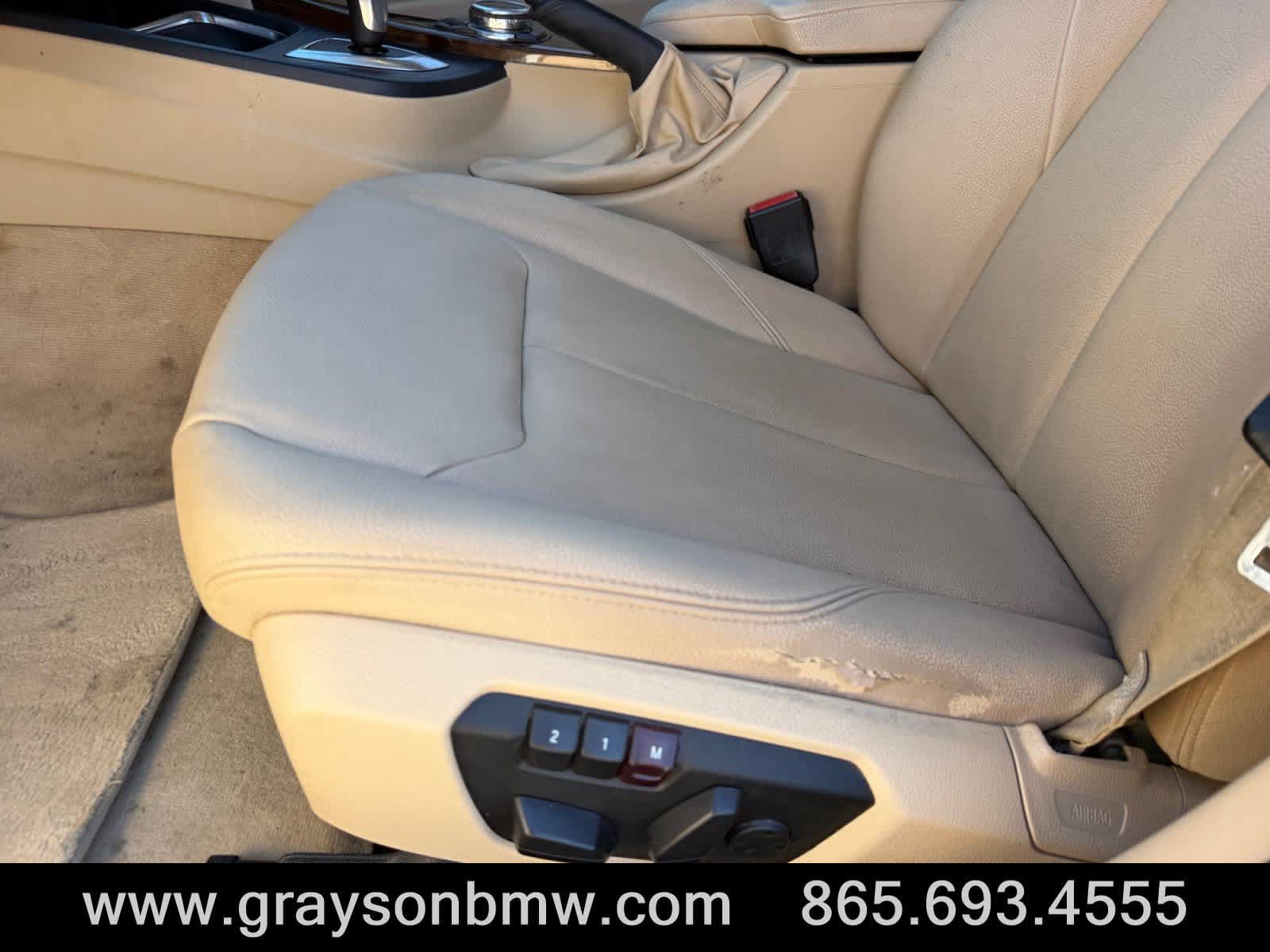 Used 2014 BMW 320i xDrive Sedan AWD/4WD image 11