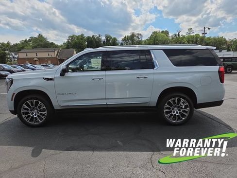 New 2026 GMC Yukon XL Denali w/ Denali Reserve Package AWD/4WD image 4