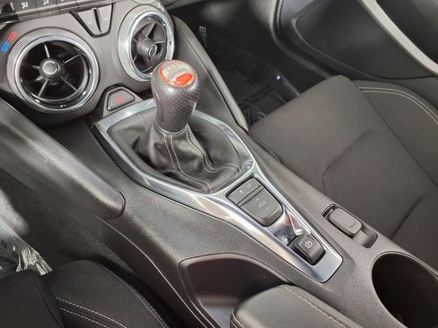 Used 2023 Chevrolet Camaro LT image 17