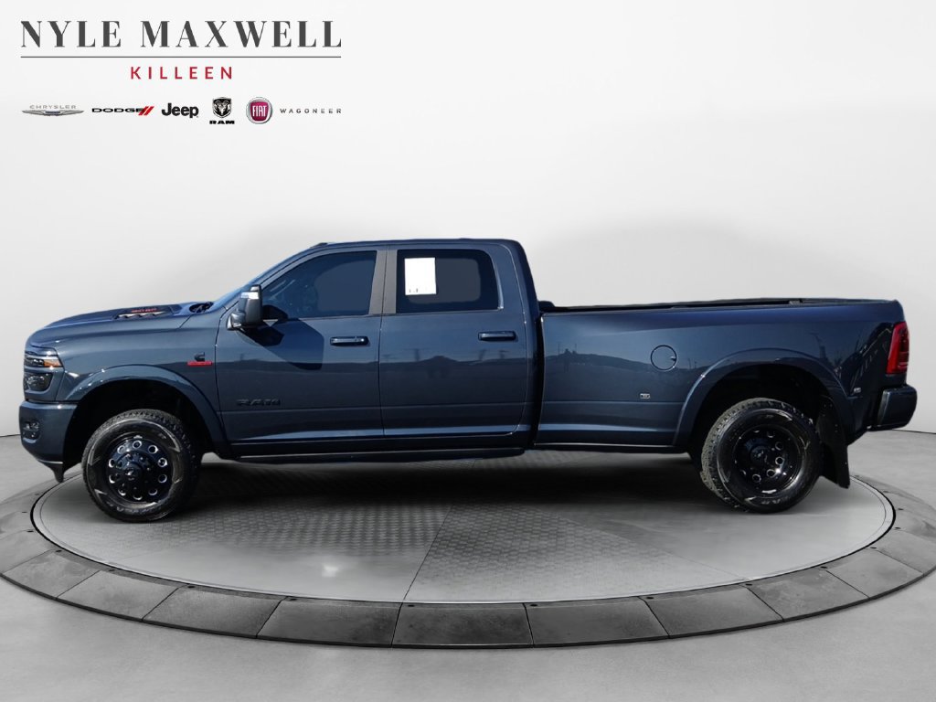 Used 2025 RAM 3500 Limited AWD/4WD image 13