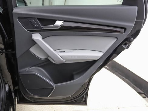 Used 2019 Audi Q5 2.0T Premium Plus image 25